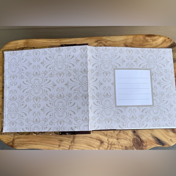 Pier 1 Sequined 6" x 4" Photo Album - Picture 3 of 10